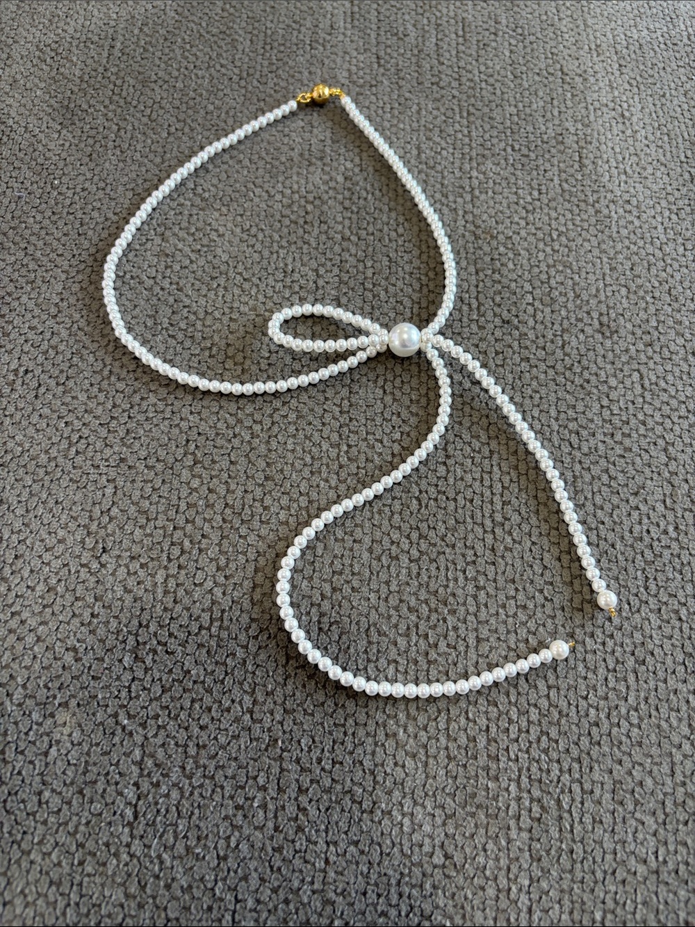 Pearl Bow Necklace